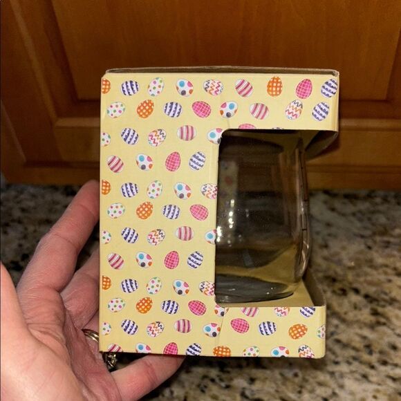 NWT Rae Dunn Egg Hider and Egg Finder Stemless Wine Glasses - Picture 7 of 9